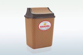 MAPLE DUSTBIN